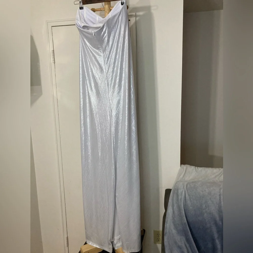 Caroline Constas Kaia Silver Gown NWT - Picture 11 of 17